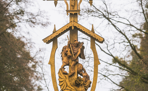 Kryždirbystė ir kryžių simbolika