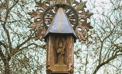 Kryždirbystė ir kryžių simbolika