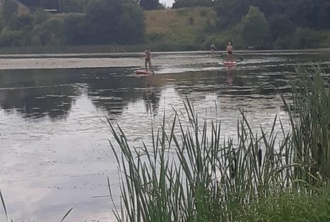 pasiplaukiojimas irklentemis mini golfas