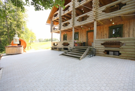 Sodyba „Tarp ežerų“