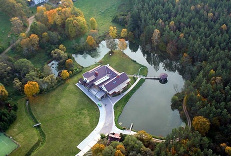 Homestead "Elniakampis"