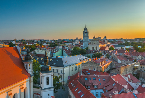 Vilnius Old Town: Architectural Diversity and a Multicultural Environment