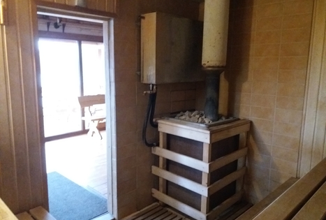 Sauna (Lithuanian) on the lake shore