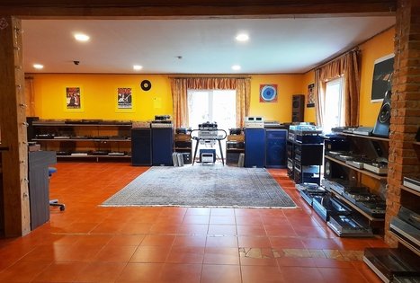 Educational and entertaining program "In the world of gramophones"