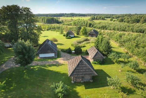 „Ažvinčių sodyba“