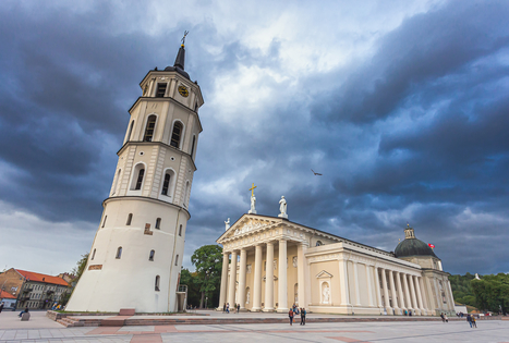 Vilnius Old Town: Architectural Diversity and a Multicultural Environment