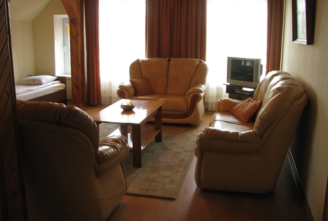 A. Ašmonienės sodyba