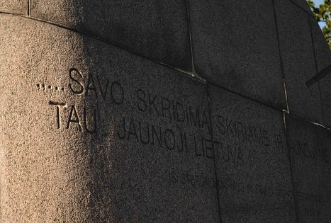 Monument to Steponas Darius and Stasys Girėnas