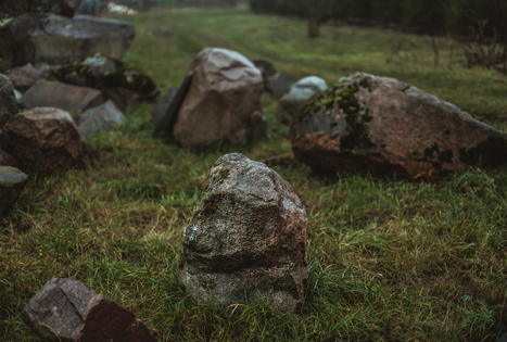 Akmenskaldystės amatas: nuo girnų iki namų statybos tradicijų