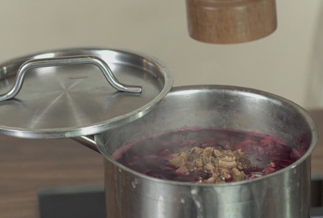 Lietuviški barščiai su baravykais „Bernelių užeigoje“