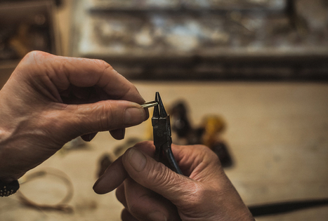 Jewellery design: a special craft for those who are meticulous, patient and creative