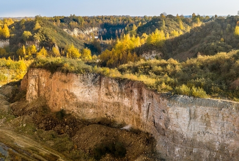 Menčių klinčių karjerai