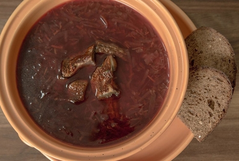 Lietuviški barščiai su baravykais „Bernelių užeigoje“