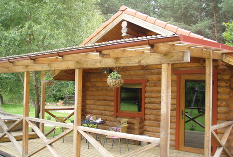 Japoniška pirtis-karštas lauko kubilas