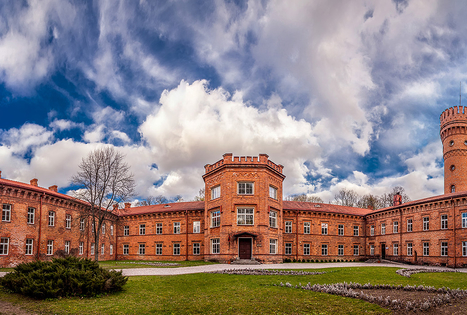 Raudone Castle