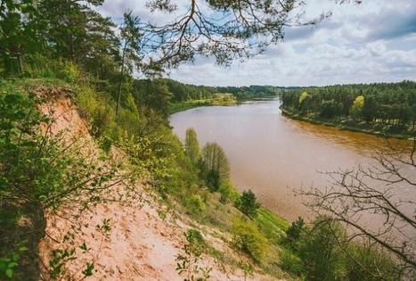 Skėvonys Escarpment