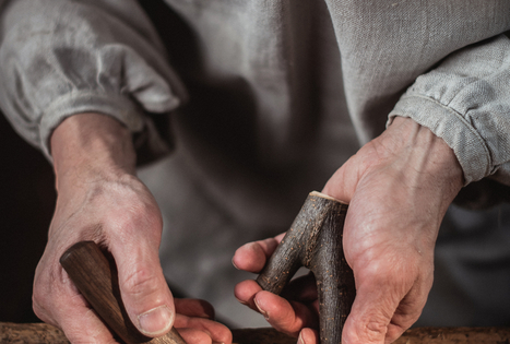 The craft of making musical instruments: musicians who have become artisans