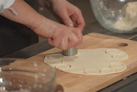 Koldūnai restorane, kepykloje „Romnesa“