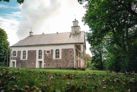 St. Virgin Mary's Assumption church in Ugoniai