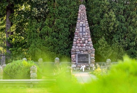 Veisiejai monument in memory of Lithuanian partisans