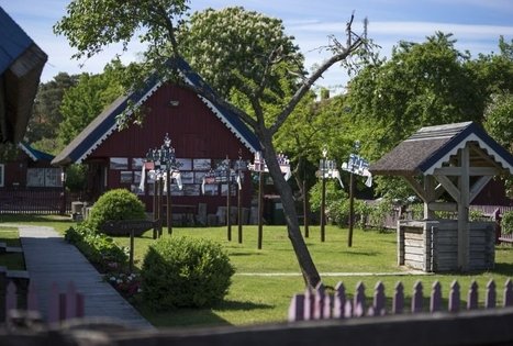Kurėnai Weather Vanes – an open-air museum