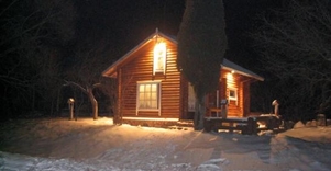 Homestead "Namelis dviems"