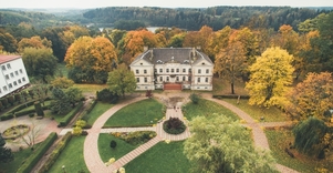 Antazave Manor