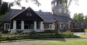 Burbiskis Manor Park