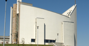 Construction of Saint Mary, Queen of Families Church and parish house