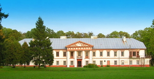 Raguvele Manor