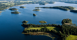 Rubikiai Lake with 16 Islands